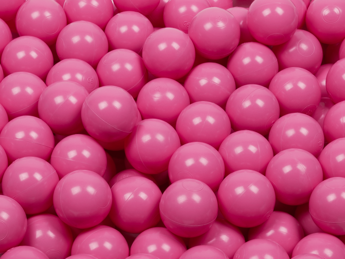 Roze ballen ballenbak